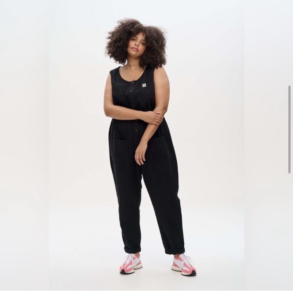 Lucy & Yak Juni Organic Cotton Jumpsuit in Black, size 2XL